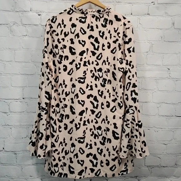 Buddy Love Cheetah Long Sleeve Mini Dress Size M NWT - Picture 7 of 8